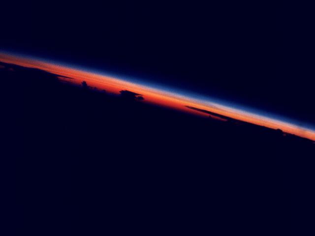 earthlmb.jpg